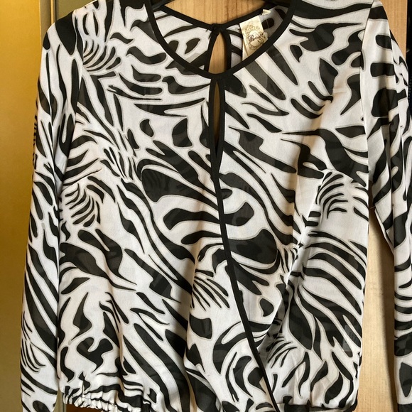 Chic sexy animal patterned blouse small - Picture 1 of 6